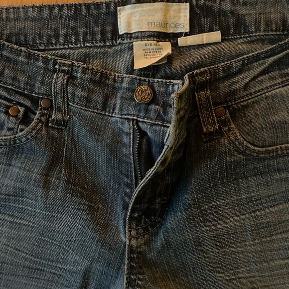 Maurices Jeans (5/6) - Picture 3 of 3